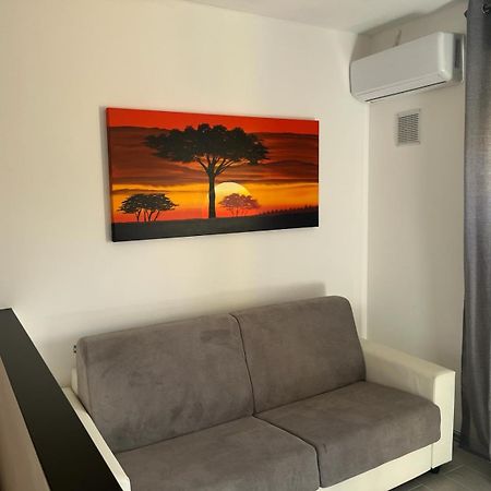 شقة Stranizza D'Amari Casa Santa  المظهر الخارجي الصورة