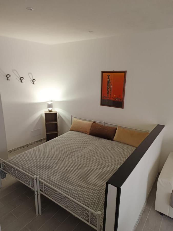شقة Stranizza D'Amari Casa Santa  المظهر الخارجي الصورة