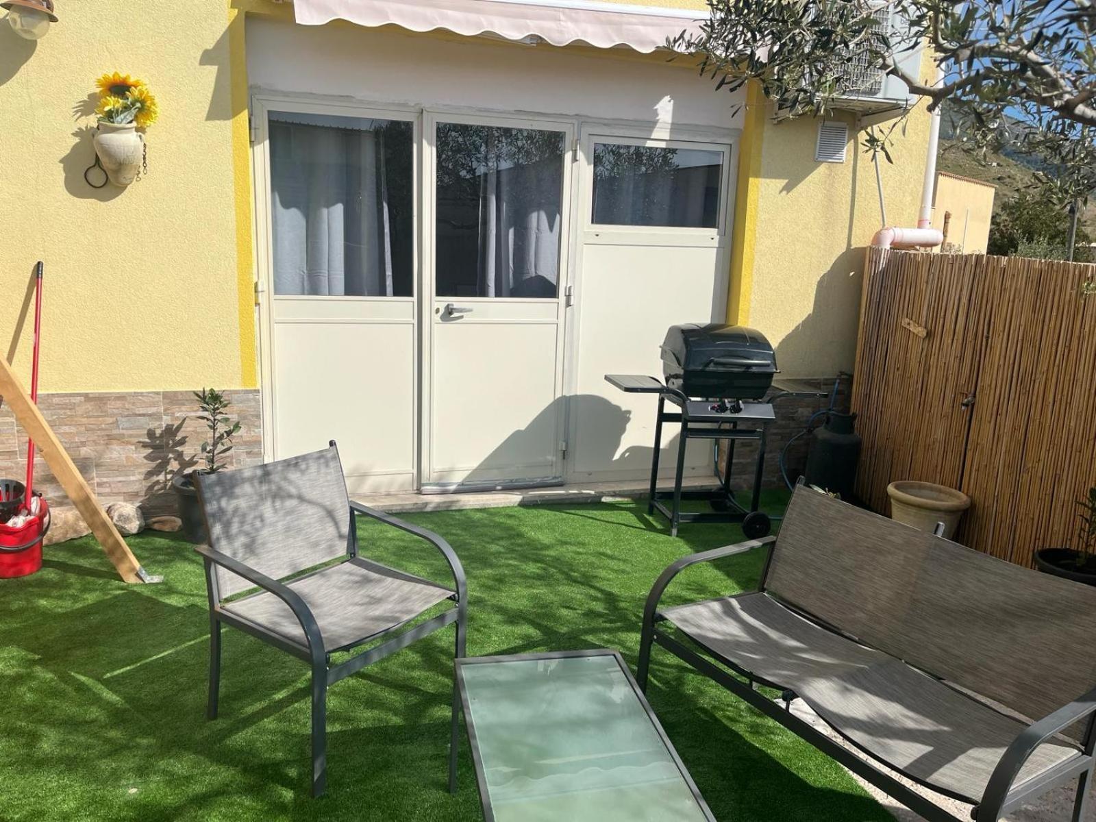 شقة Stranizza D'Amari Casa Santa  المظهر الخارجي الصورة